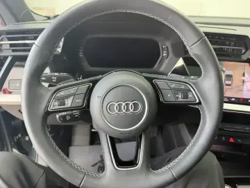 2023 Audi A3 с пробегом 10 900 км