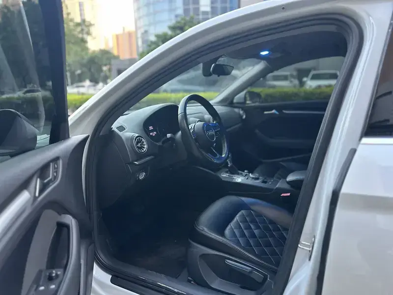 2019 Audi A3 с пробегом 100 000 км