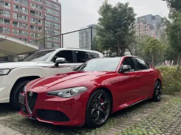 2021 Alfa Romeo Giulia с пробегом 49 000 км