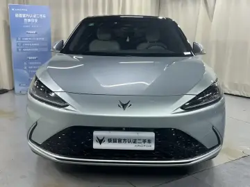 2022 Arcfox Alpha S с пробегом 49 000 км