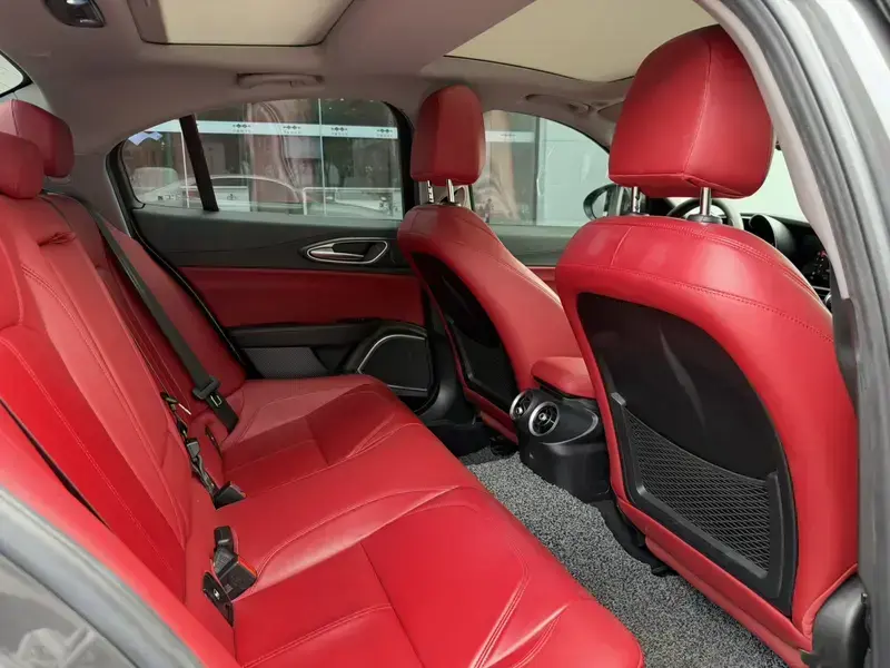 2020 Alfa Romeo Giulia с пробегом 66 000 км