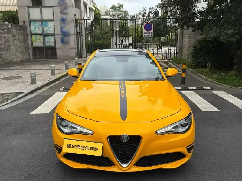 2021 Alfa Romeo Giulia с пробегом 60 000 км