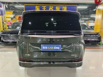 2026 Arcfox Wendao V9 с пробегом 5 000 км
