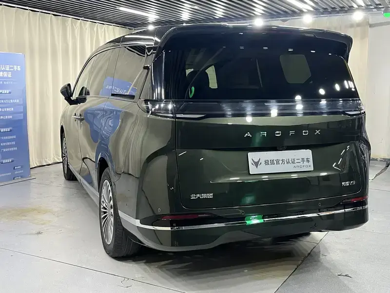 2026 Arcfox Wendao V9 с пробегом 8 000 км
