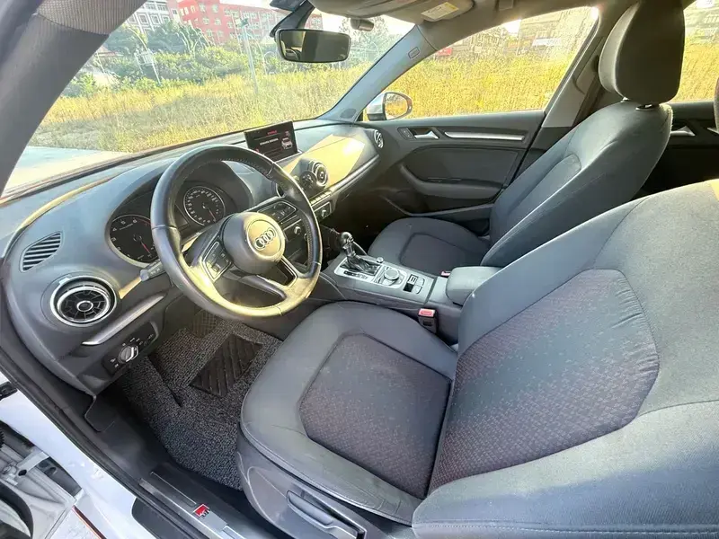 2019 Audi A3 с пробегом 91 000 км