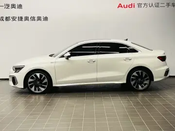 2024 Audi A3 с пробегом 27 700 км