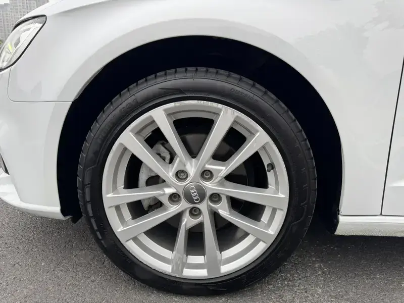 2020 Audi A3 с пробегом 30 800 км