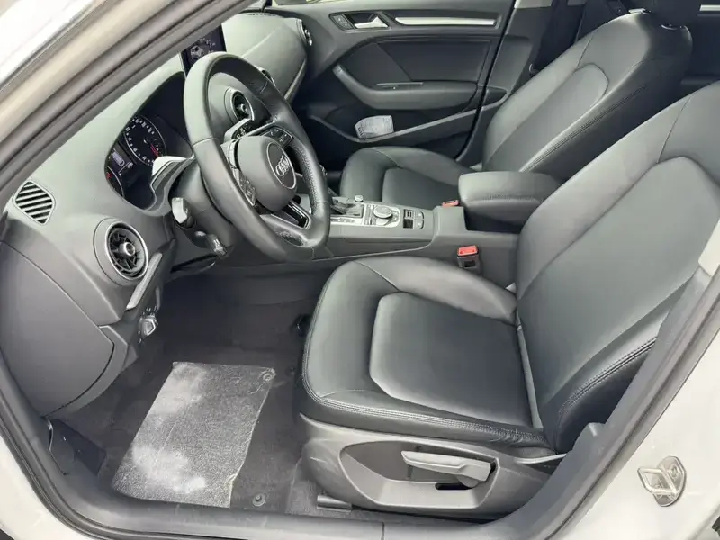 2020 Audi A3 с пробегом 30 800 км