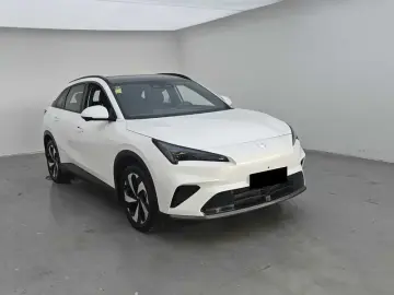 2026 Arcfox Alpha T5 с пробегом 8 000 км