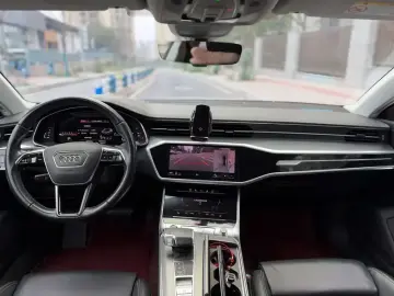 2024 Audi A7 с пробегом 30 000 км