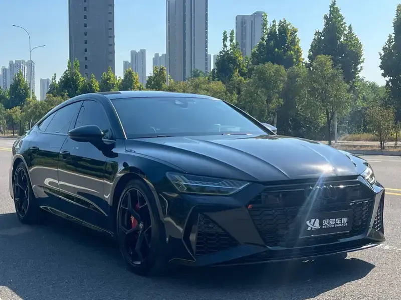 2023 Audi A7 с пробегом 32 000 км