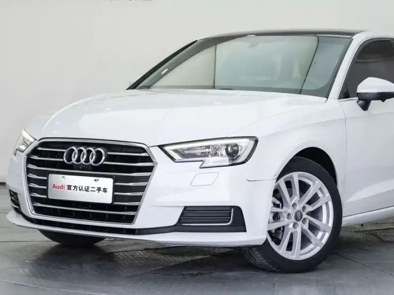 2020 Audi A3 с пробегом 48 000 км