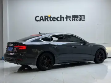2019 Audi A5 с пробегом 77 000 км
