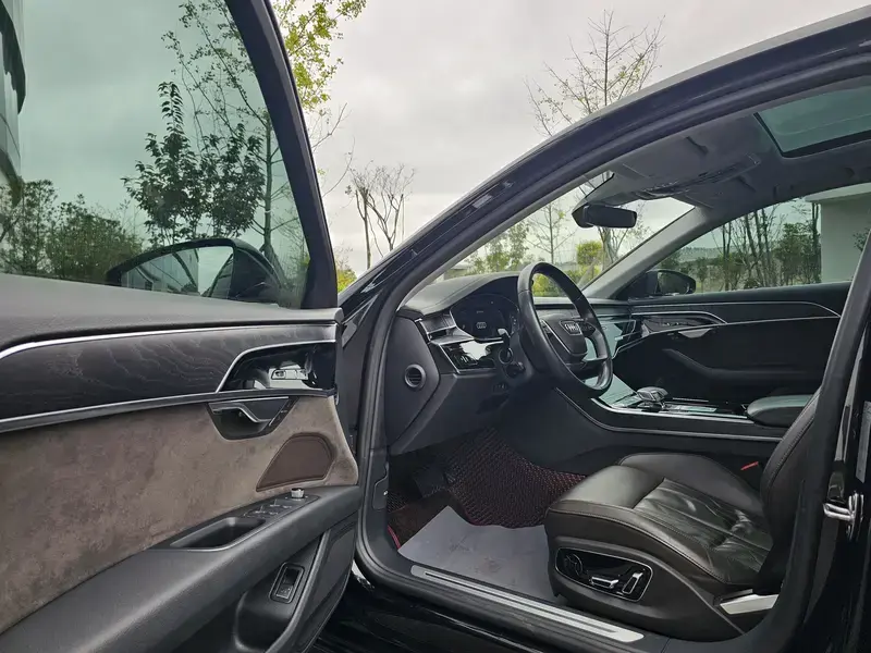 2019 Audi A8 с пробегом 85 000 км