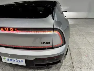 2026 Audi E5 с пробегом 19 700 км