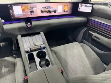 2026 Audi E5 с пробегом 15 000 км