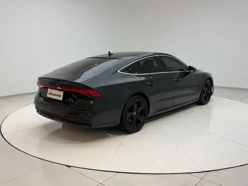 2021 Audi A7 с пробегом 55 000 км