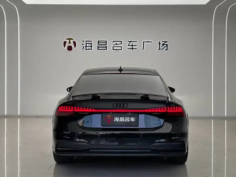 2024 Audi A7 с пробегом 49 000 км
