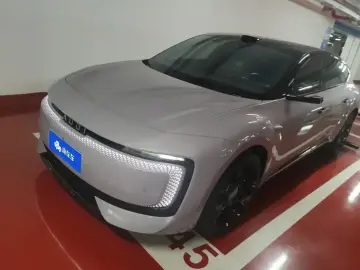 Audi E5