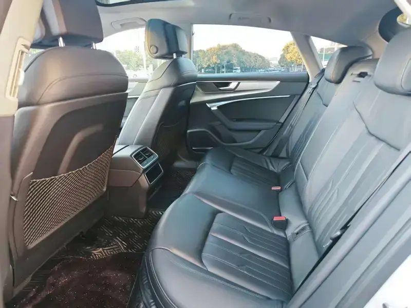 2019 Audi A7 с пробегом 115 000 км