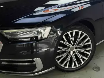 2019 Audi A8 с пробегом 88 000 км