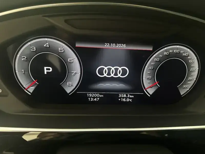 2024 Audi A8 с пробегом 19 200 км