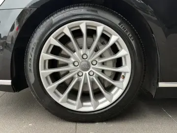 2019 Audi A8 с пробегом 82 000 км