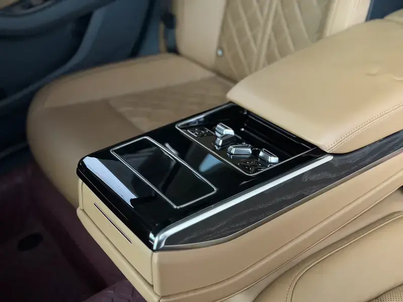 2019 Audi A8 с пробегом 82 000 км