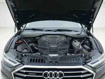 2019 Audi A8 с пробегом 103 000 км