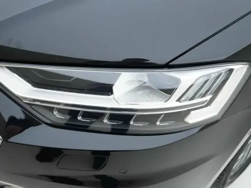 2019 Audi A8 с пробегом 103 000 км