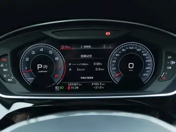 2019 Audi A8 с пробегом 103 000 км