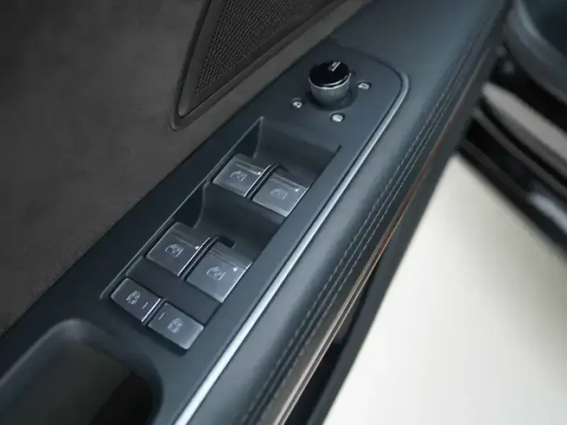 2019 Audi A8 с пробегом 103 000 км