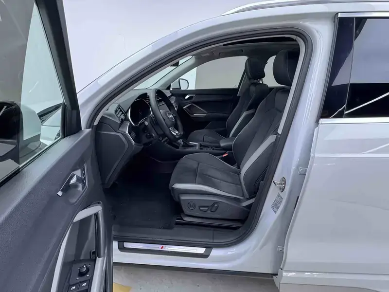 2022 Audi Q3 с пробегом 51 000 км