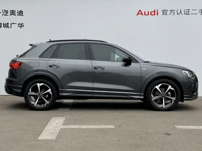 2026 Audi Q3 с пробегом 1 100 км
