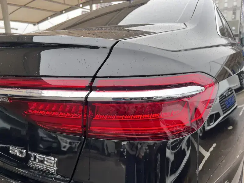 2019 Audi A8 с пробегом 25 000 км