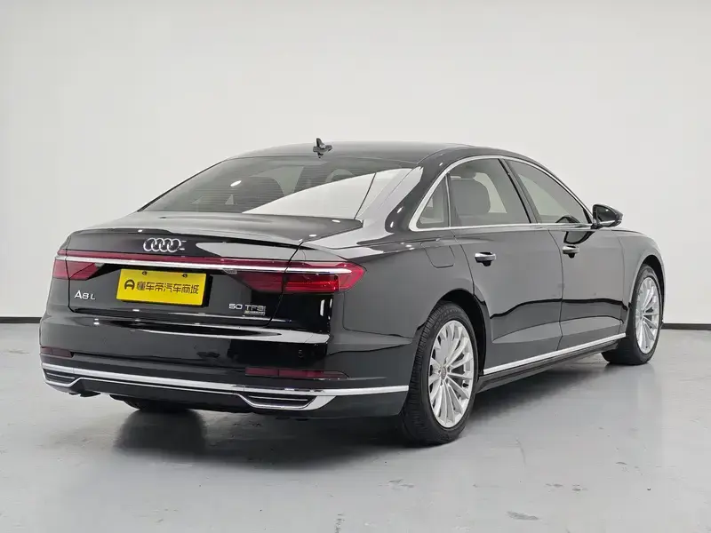 2019 Audi A8 с пробегом 62 700 км
