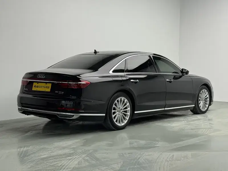 2019 Audi A8 с пробегом 109 300 км