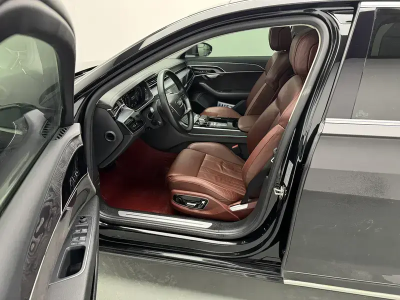 2019 Audi A8 с пробегом 109 300 км