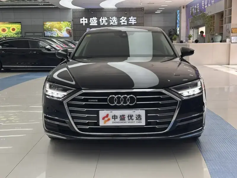 2019 Audi A8 с пробегом 53 000 км
