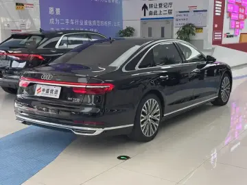 2019 Audi A8 с пробегом 53 000 км