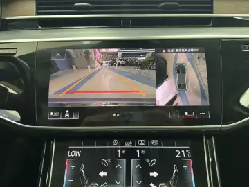 2019 Audi A8 с пробегом 53 000 км