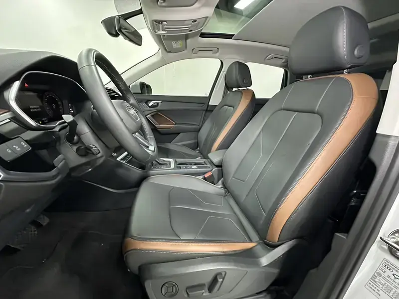 2022 Audi Q3 с пробегом 7 000 км