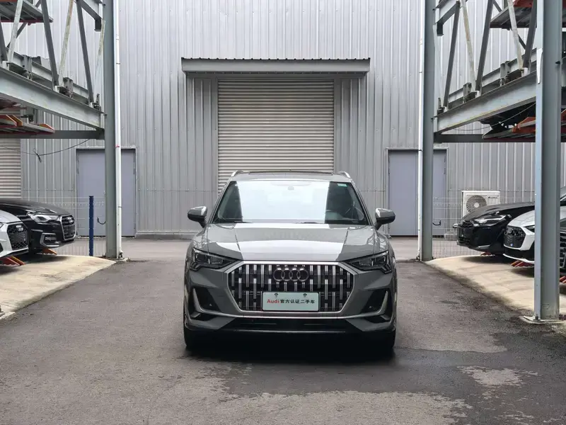 2023 Audi Q3 с пробегом 31 000 км