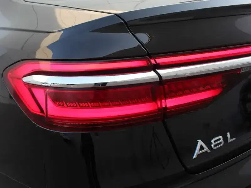 2021 Audi A8 с пробегом 95 700 км