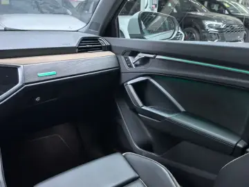 2023 Audi Q3 с пробегом 31 000 км