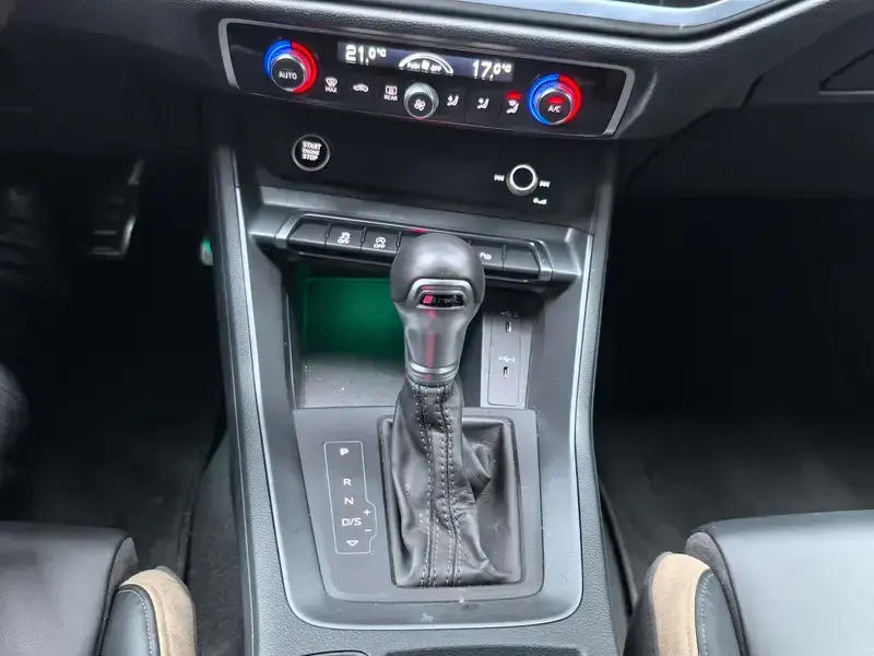 2023 Audi Q3 с пробегом 31 000 км