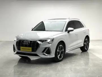 2023 Audi Q3 с пробегом 50 900 км