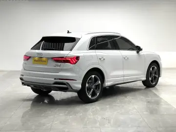 2023 Audi Q3 с пробегом 50 900 км