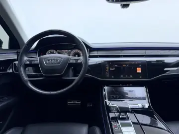 2019 Audi A8 с пробегом 76 000 км