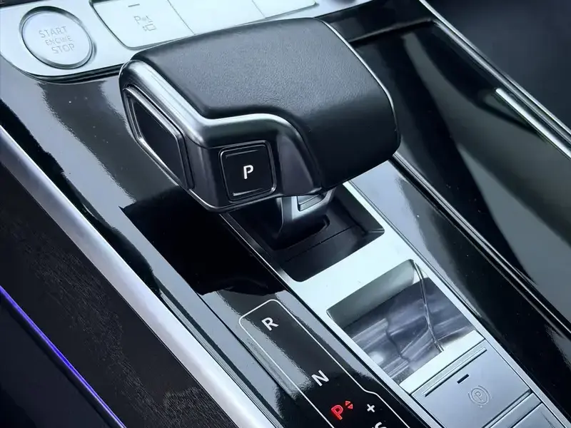 2019 Audi A8 с пробегом 76 000 км